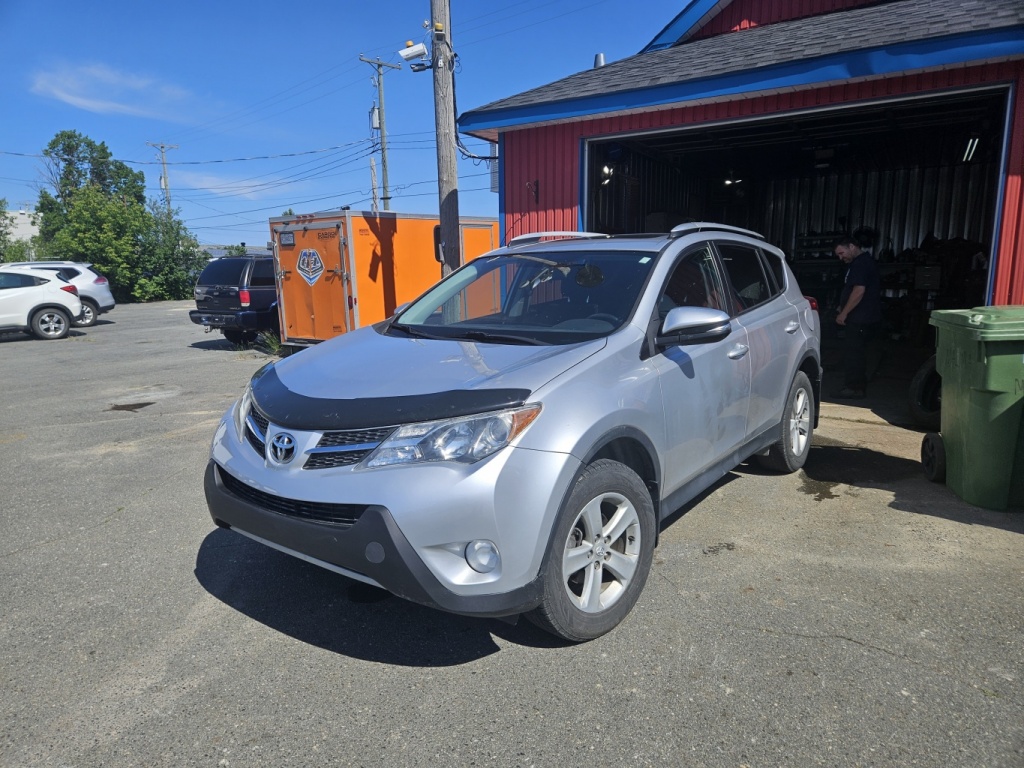 Toyota RAV4 2014